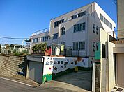 立正幼稚園 600m
