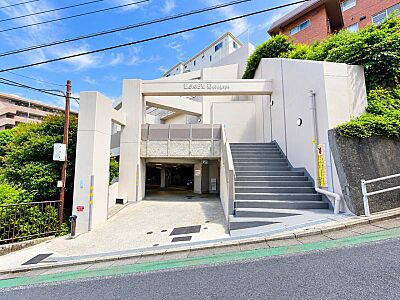 外観：【外観】現地に実際に行くことで感じることがたくさんあります！！周辺環境や街の雰囲気など、ご確認ください