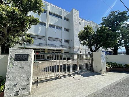 横浜市立瀬谷第二小学校240m