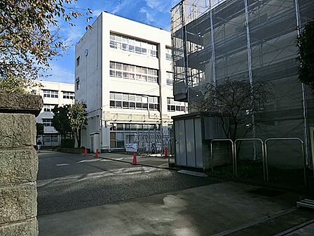 横浜市立城郷中学校910m