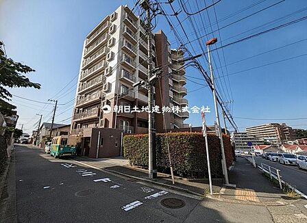 【外観】現地に実際に行くことで感じることがたくさんあります!!周辺環境や街の雰囲気など、ご確認ください