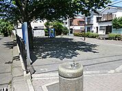 岡村三丁目公園330ｍ