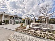 河内長野市立東中学校 1110m