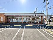 セブンイレブン八尾小畑町店 420m