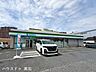 周辺：ファミリーマート 泉大津東港町店 220m