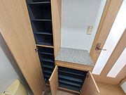 シューズボックス