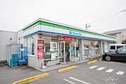ファミリーマート 松山余戸店