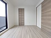 洋室5.3帖