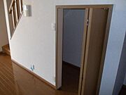 階段下収納