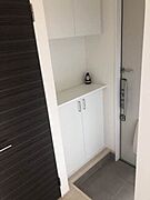 シューズボックス