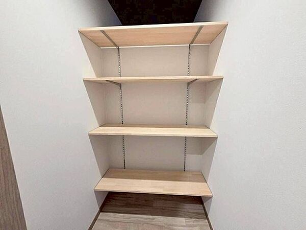 収納
