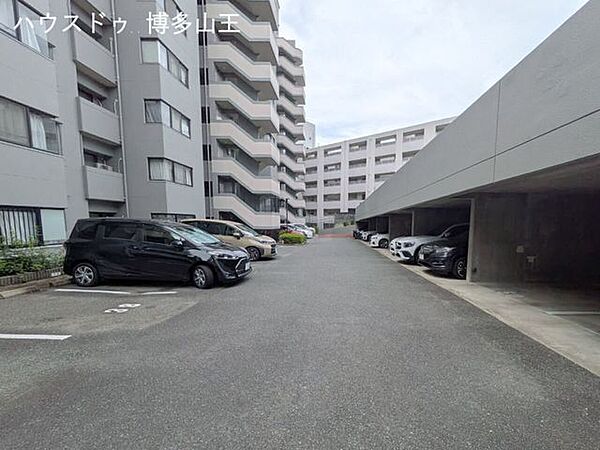 駐車場を拡大表示