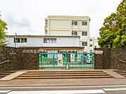 川口市立芝中央小学校 800m