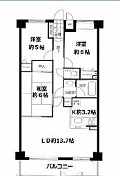 ベルドゥムール志津駅前