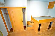 備品や設備仕様は号室等により異なります現地をご確認下さい。