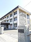 平川小学校まで650m