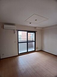 アーバン　ステージ 4階2LDKの室内