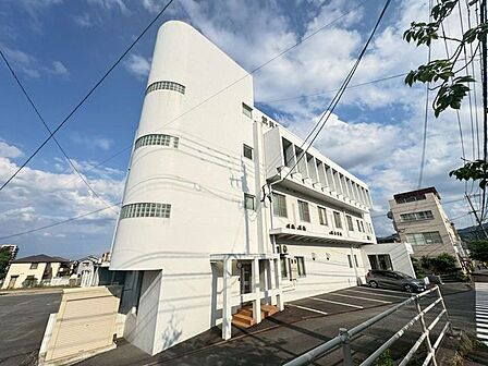武井医院 460m