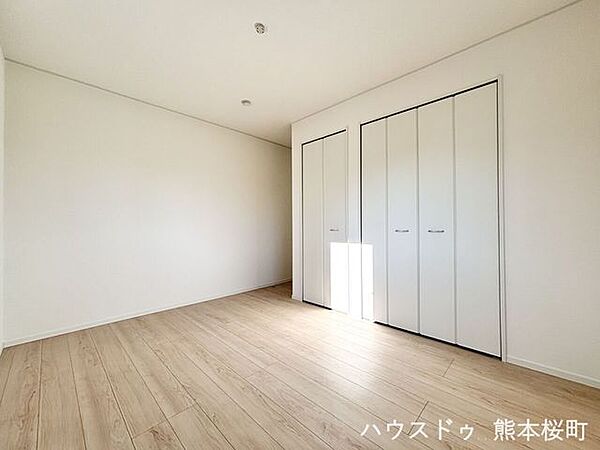 洋室を拡大表示