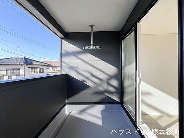 バルコニーを拡大表示