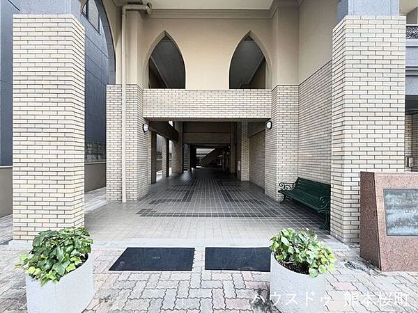 エントランスを拡大表示