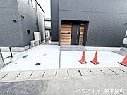 ■車と趣味の幅が広がる場所■単なる駐車スペースではない、洗車やタイヤ交換、DIYにも使える多目的な屋外スペースです。