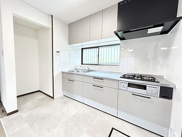 キッチンを拡大表示