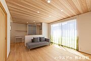■家族の笑顔が集う中心地■お気に入りの家具を迎え、窓からは心地の良い光が差し込みます。