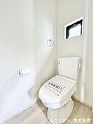 ■□■安らぎのひとときを提供する場所■□■清潔さと静けさを両立した空間。心落ち着くひとときを過ごせる、プライベートなレストルームです。