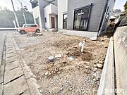 ■車と趣味の幅が広がる場所■単なる駐車スペースではない、洗車やタイヤ交換、DIYにも使える多目的な屋外スペースです。