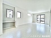 ■□■安らぎと笑顔の中心地■□■陽光が優しく降り注ぎ、会話が自然と弾む。ここでは、毎日が特別な時間へと変わります