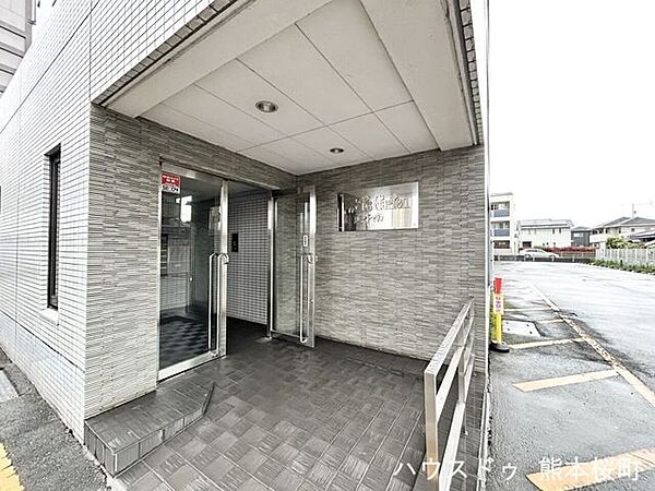 エントランスを拡大表示