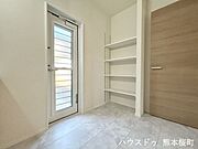 ■暮らしを整える魔法の場所■必要なものを必要な場所に。家全体で考えられた収納計画が、ゆとりある生活を実現します。