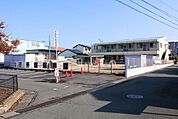向真会 千草保育園 320m
