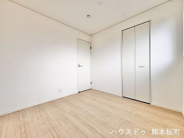 洋室を拡大表示