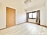 洋室：■6.7帖洋室■心からリラックスできる静けさ、上質な眠りで、毎日をリセットします。明日への活力を養う空間です。