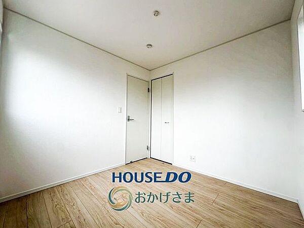 洋室を拡大表示