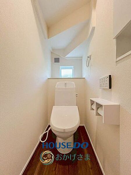 トイレを拡大表示