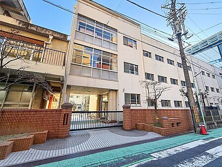 葵小学校 730m