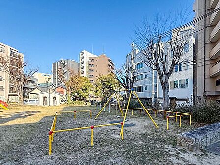 舎人公園 150m