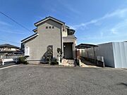 南海本線「浜寺駅」徒歩9分（約700ｍ）と阪堺電軌阪堺線「船尾」駅徒歩6分（450ｍ）と2沿線利用可能