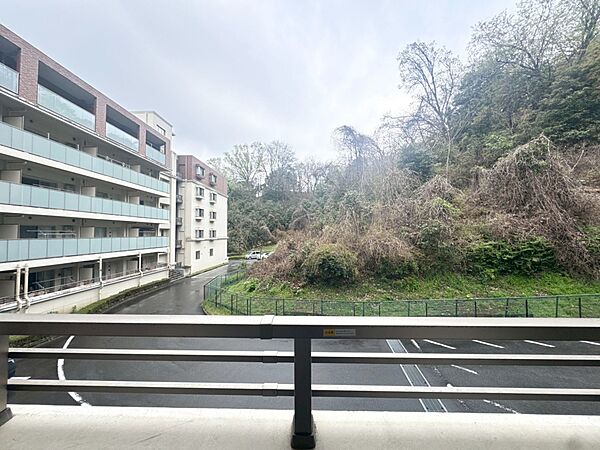 バルコニーを拡大表示