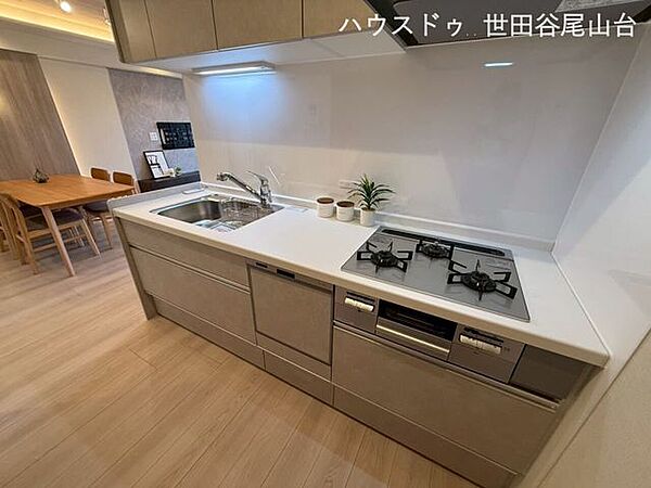 キッチンを拡大表示