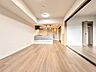 リビング/ダイニング：リビング