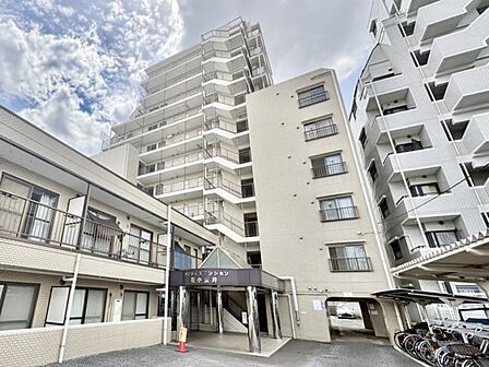 リフォーム箇所が多数ある大変綺麗な2LDKマンションです!