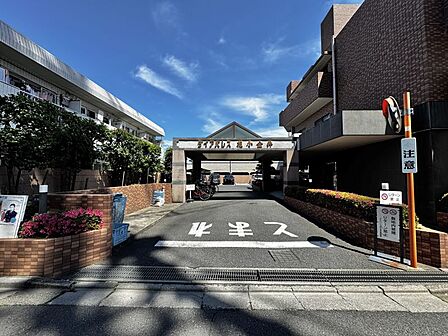 ドン・キホーテまで徒歩約1分!日常のお買い物にたいへん便利な立地です◎
