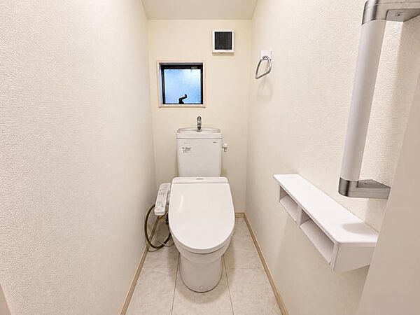 トイレを拡大表示