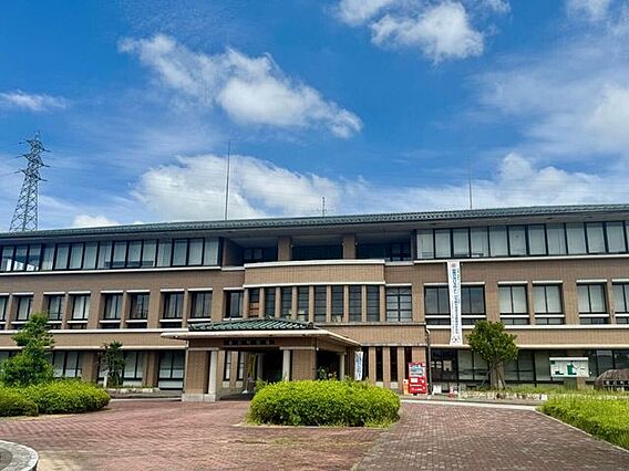 愛荘町役場 1...