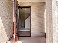 滋賀県彦根市東沼波町：物件画像