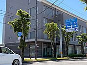 湖東信用金庫本店 1110m